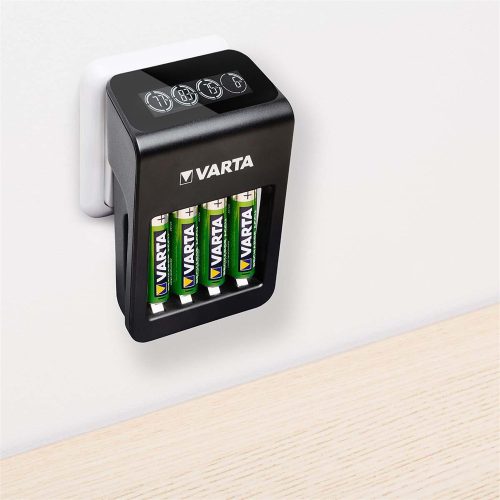 Elemtöltő, akku LCD Plug töltő + 4 db AA 2100 mAH Varta