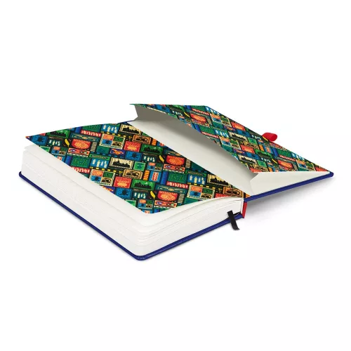 Keménytáblás notesz krémszínű lapokkal, vonalas, leszorító gumiszalaggal Harry Potter – Hogwarts 130x210mm, Presco