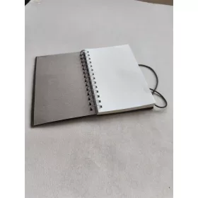   Bőr notesz VINTAGE nyomatlan krémszínű lapokkal barna Realsystem
