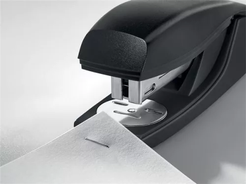 LEITZ Tűzőgép, 24/6, 26/6, 30 lap, LEITZ "Recycle NeXXt", fekete