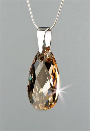 ART CRYSTELLA Nyaklánc, esőcsepp formájú, pezsgő színű SWAROVSKI® kristállyal, 16mm, ART CRYSTELLA®