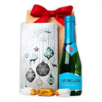 Csokoládék, édességek